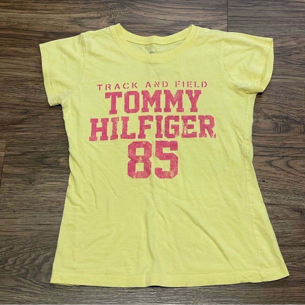 Vintage 90’s Tommy Hilfiger Track & Field Baby Fit Tshirt Yellow Pink Large